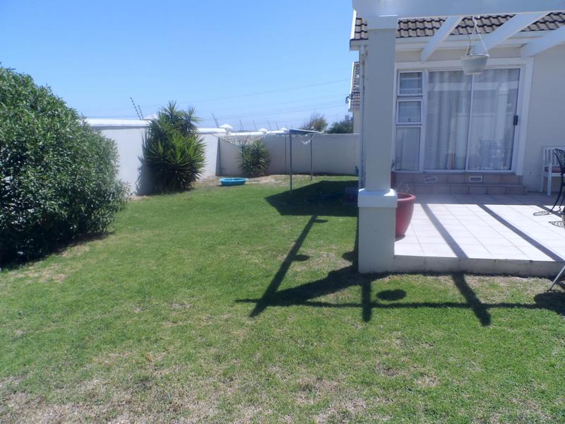 To Let 3 Bedroom Property for Rent in Zevenzicht Western Cape